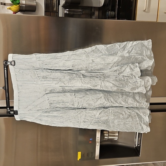 💕VINCE💕 Tiered Asymmetric Crinkle Midi Skirt ~ Mint Small S NWT - Picture 9 of 16